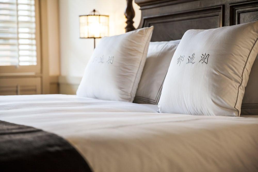 Relais & Chateaux Chaptel Hangzhou Hotel Екстериор снимка