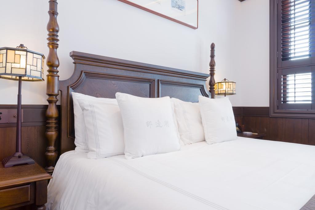 Relais & Chateaux Chaptel Hangzhou Hotel Екстериор снимка