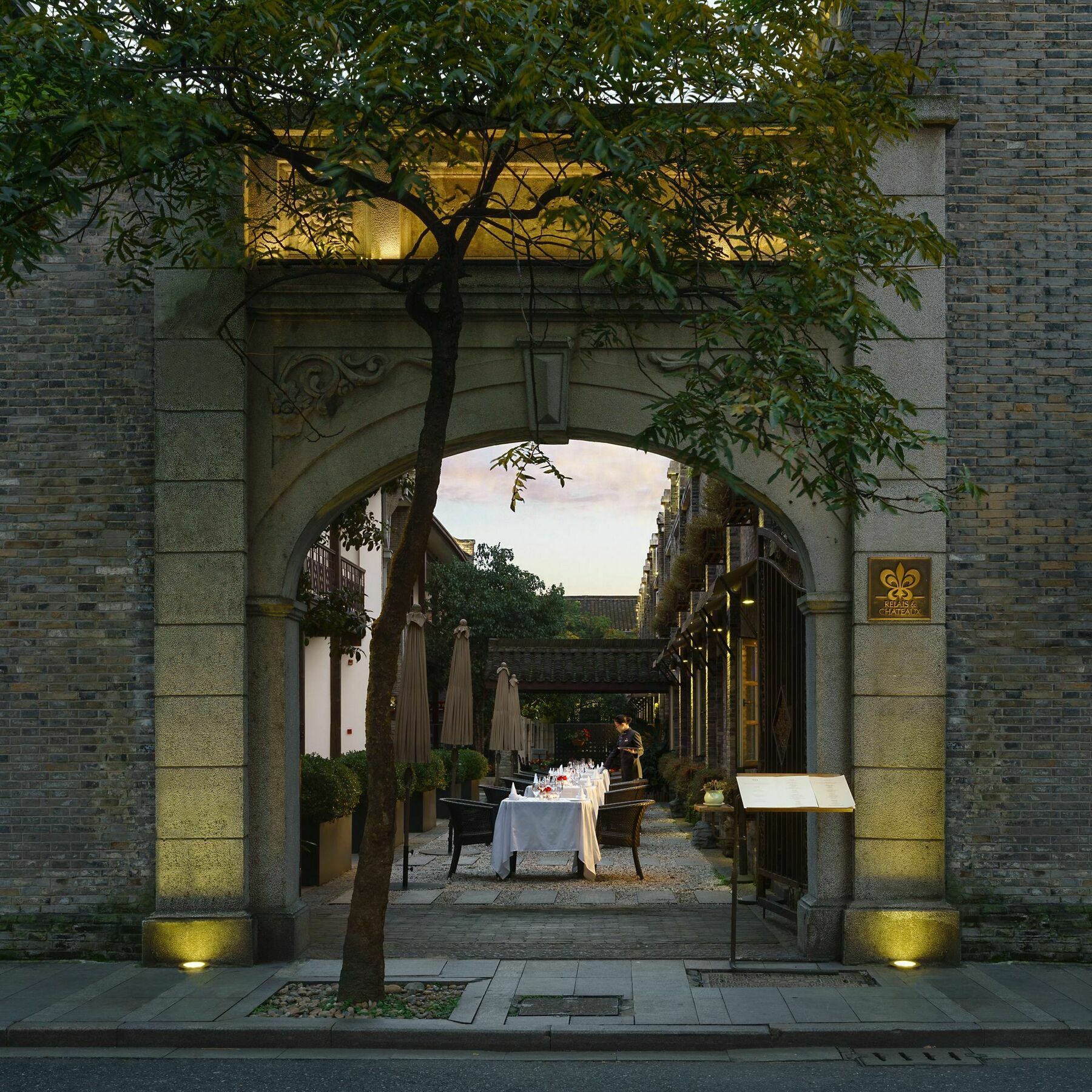 Relais & Chateaux Chaptel Hangzhou Hotel Екстериор снимка
